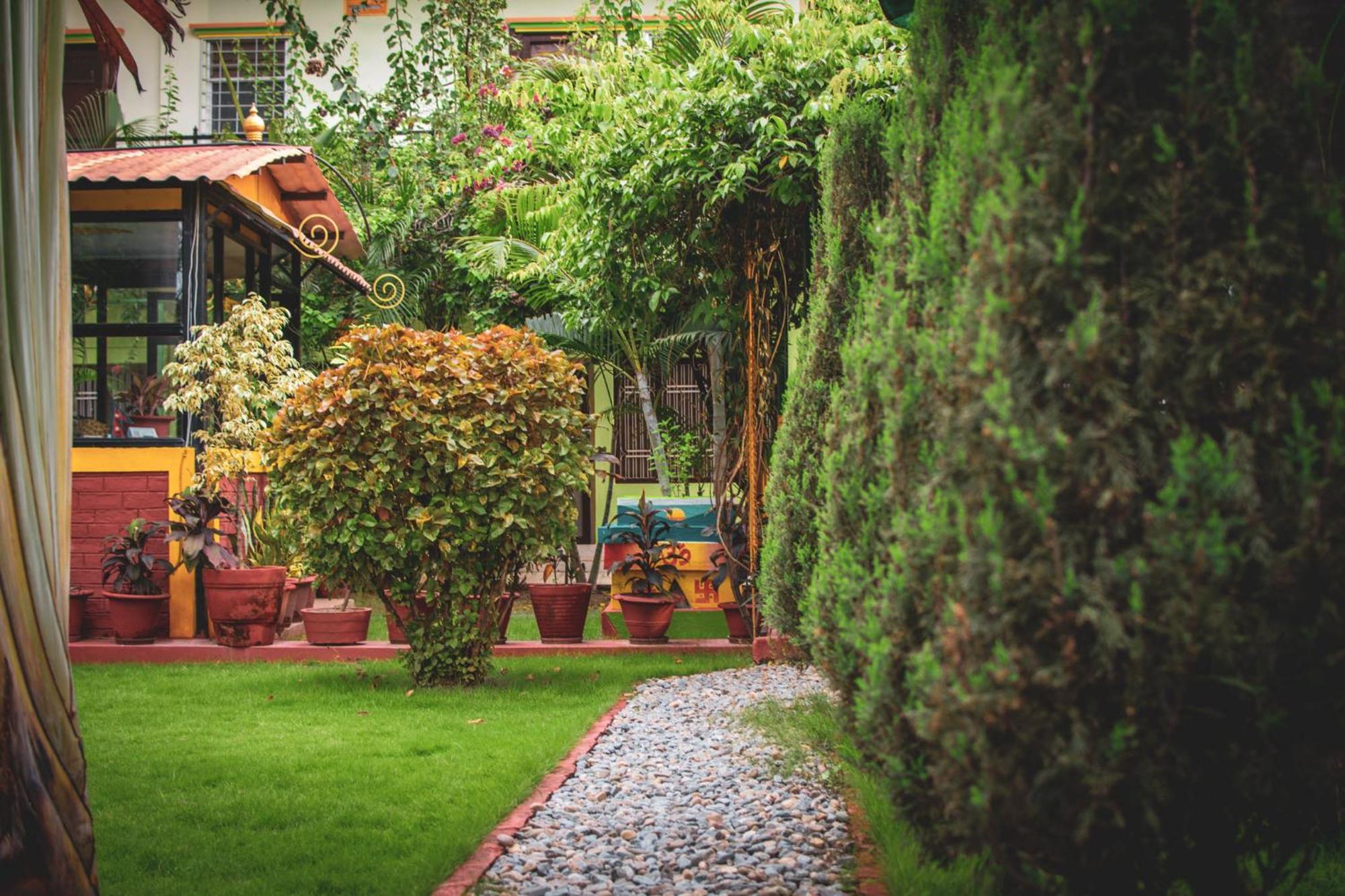 Galaxy Guest House Bhairāhawā المظهر الخارجي الصورة