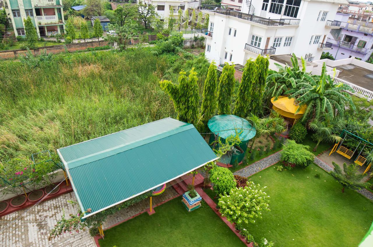 Galaxy Guest House Bhairāhawā المظهر الخارجي الصورة