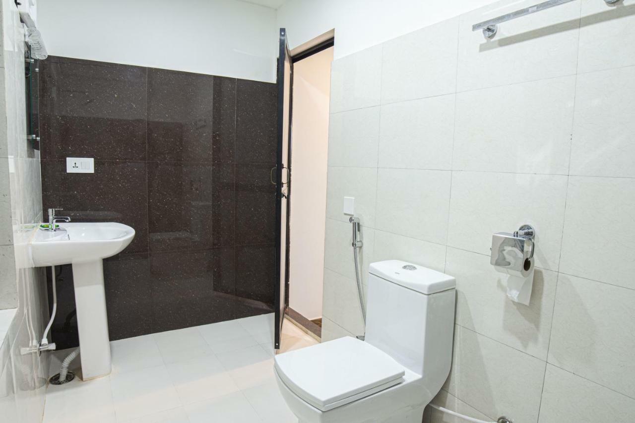Galaxy Guest House Bhairāhawā المظهر الخارجي الصورة