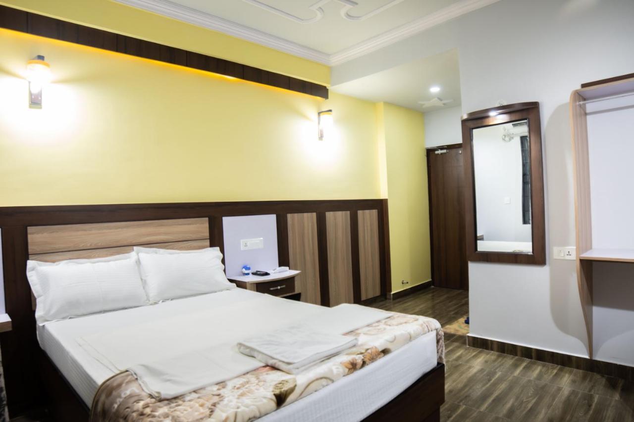 Galaxy Guest House Bhairāhawā المظهر الخارجي الصورة